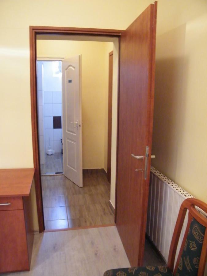 Pal Utcai Apartman מישקולץ מראה חיצוני תמונה