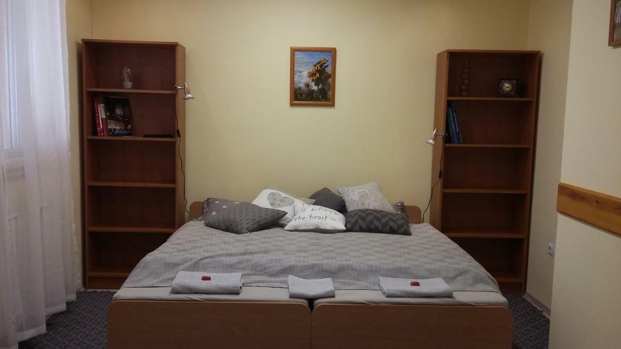 Pal Utcai Apartman מישקולץ מראה חיצוני תמונה